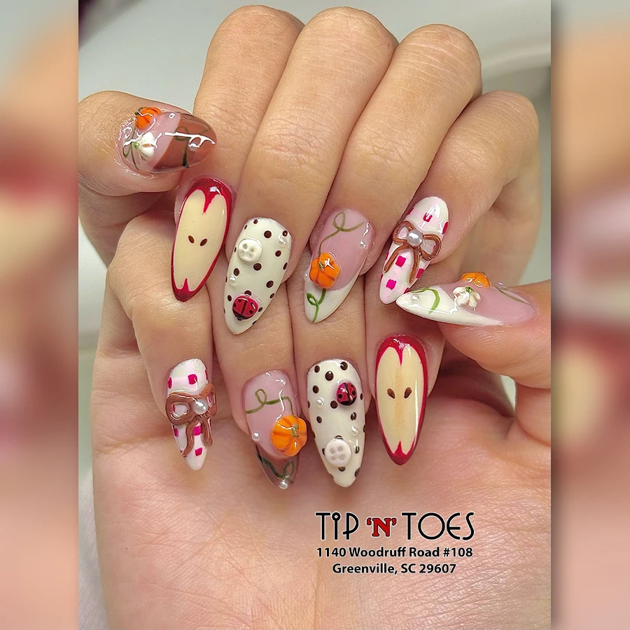 Tips N Toes